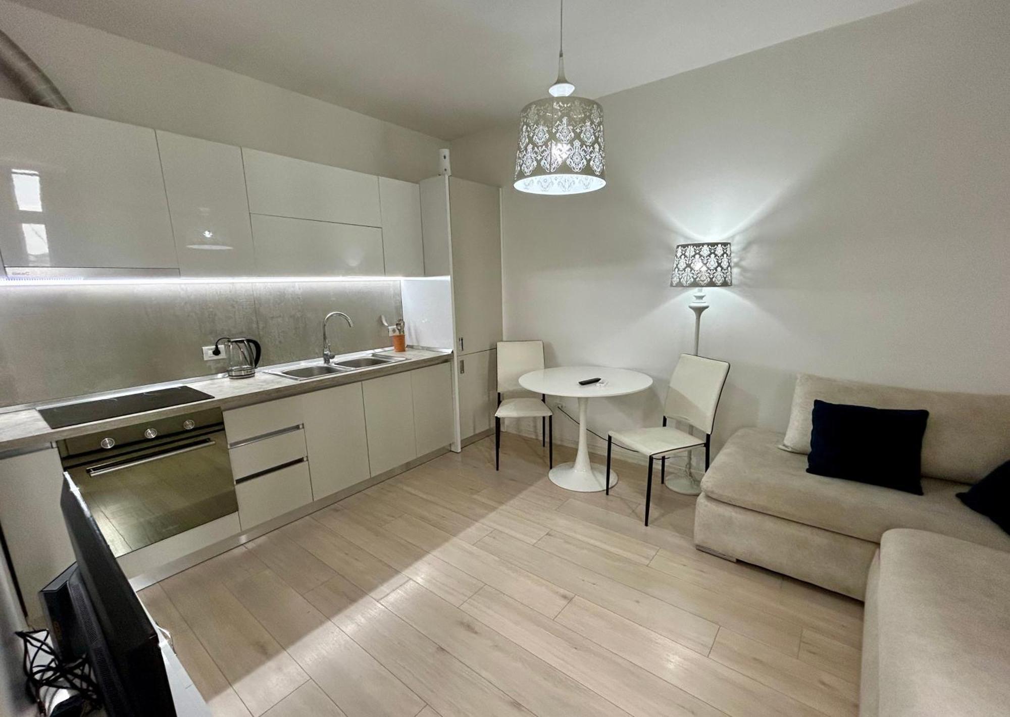 A&X Lovely And Central Apartment - 24H Self Check-In Тирана Екстериор снимка