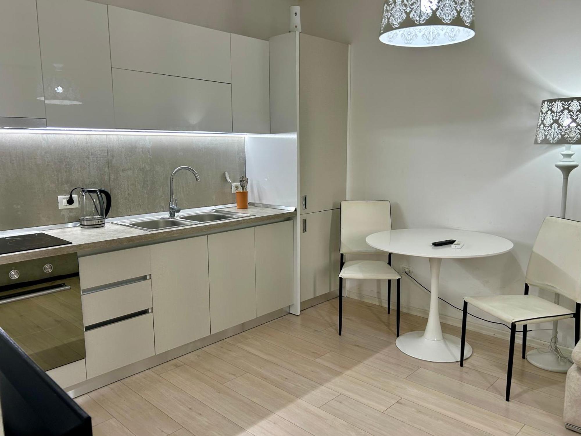 A&X Lovely And Central Apartment - 24H Self Check-In Тирана Екстериор снимка
