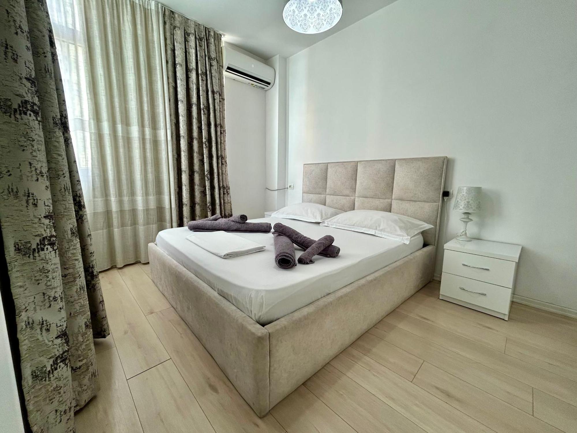 A&X Lovely And Central Apartment - 24H Self Check-In Тирана Екстериор снимка